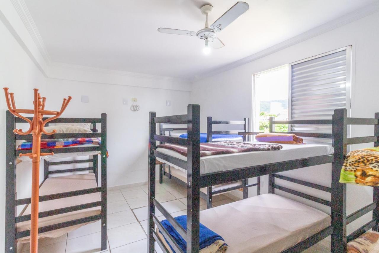Le Monde Hostel Guarujá Esterno foto