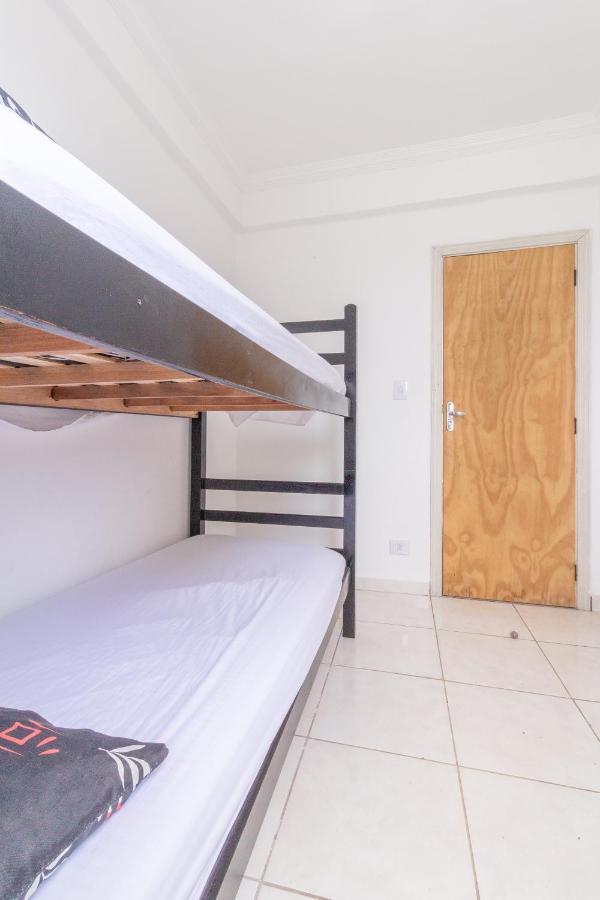 Le Monde Hostel Guarujá Esterno foto